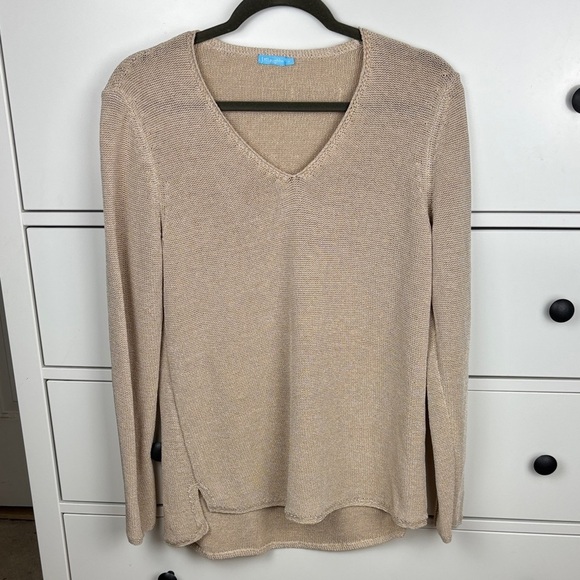 J. McLaughlin Tan/Gold V-Neck Sweater with Gold Buttons on Sleeves - Size M - Picture 1 of 10